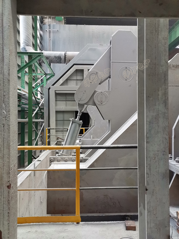 選購鋼包熱修傾翻平臺需考慮的因素